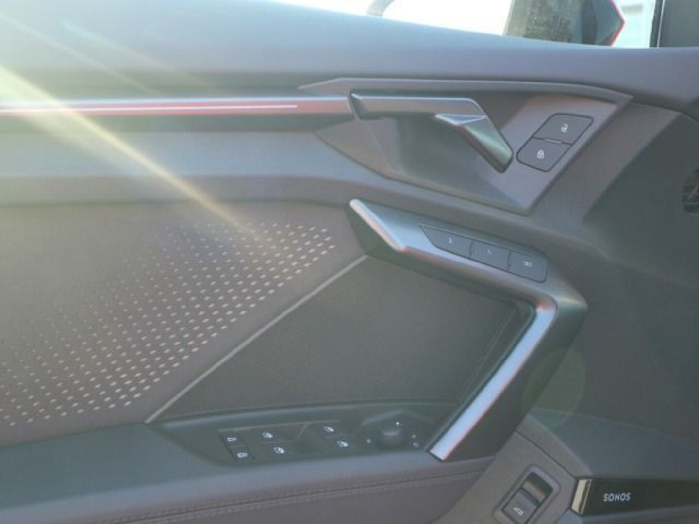 Bild über Audi RS 3 Sportback RS 3 Sportback 294 kW S tronic - für weitere Informationen kontaktieren Sie den Audi Partner