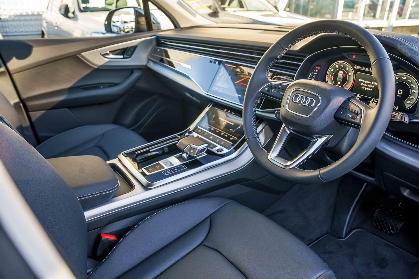 Image about Audi Q7 SUV TFSI quattro tiptronic