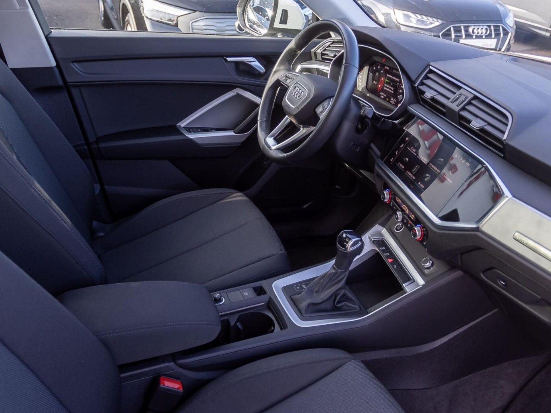 Audi Q3 SUV S line