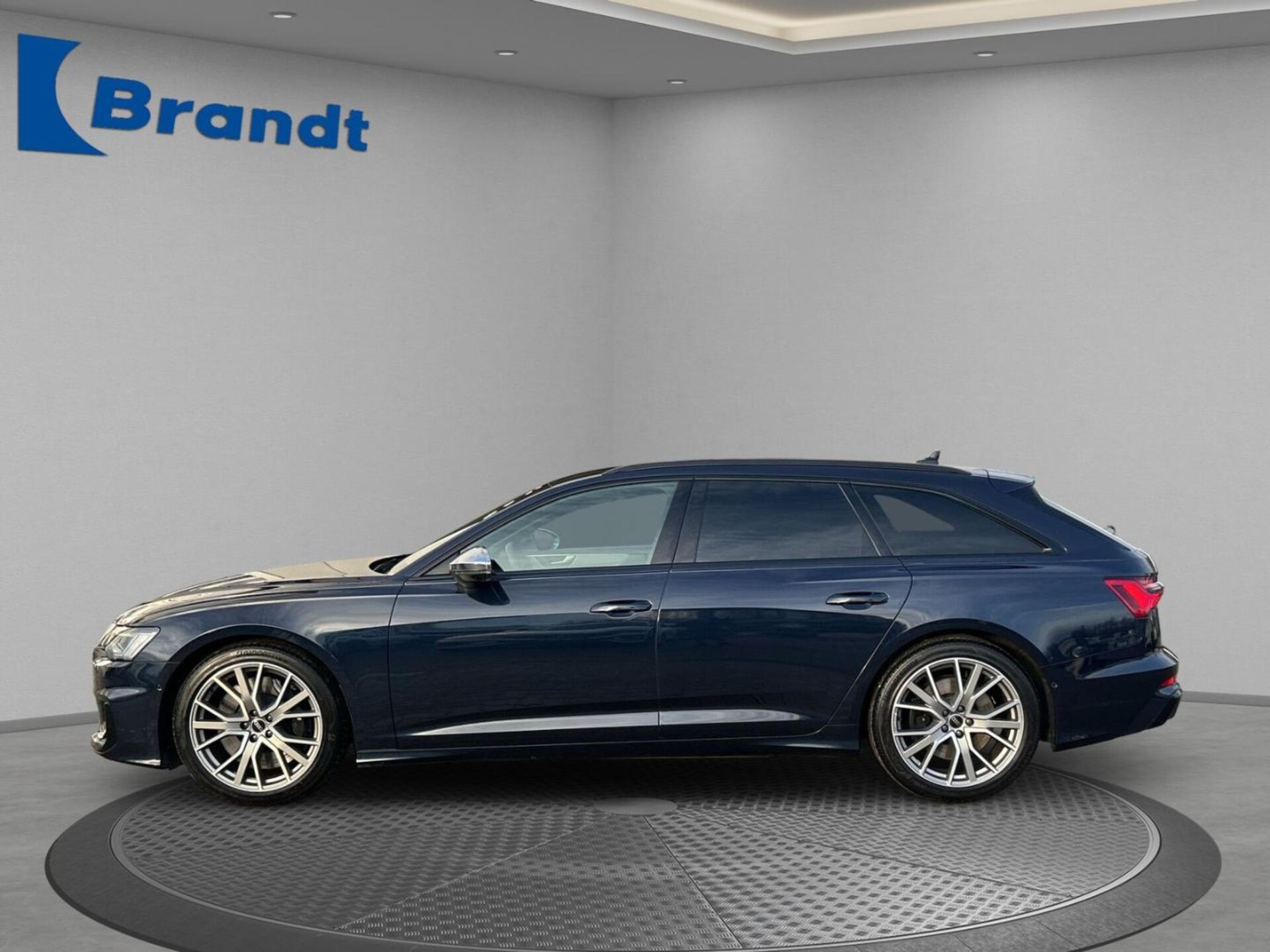 Audi S6 Avant