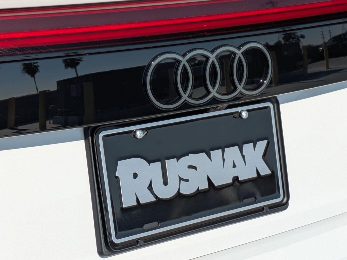2026 Audi RS Q8 Base - Photo 14