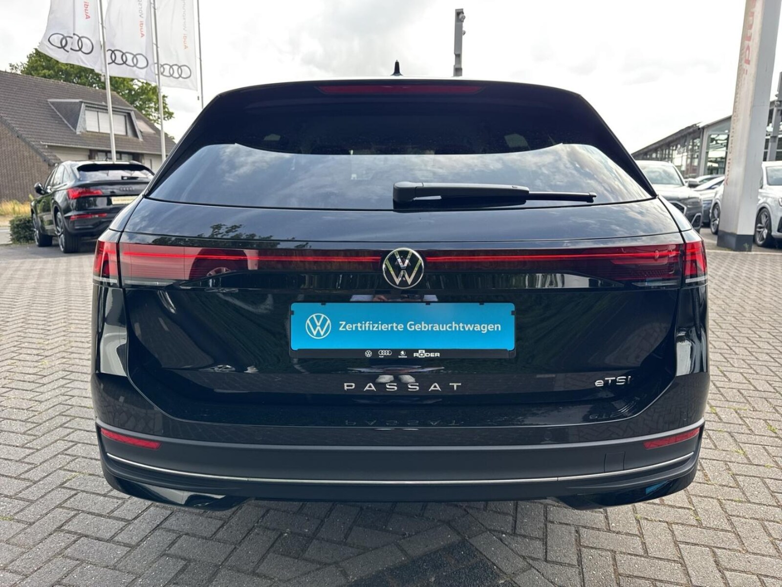 Volkswagen Passat – Bild 6