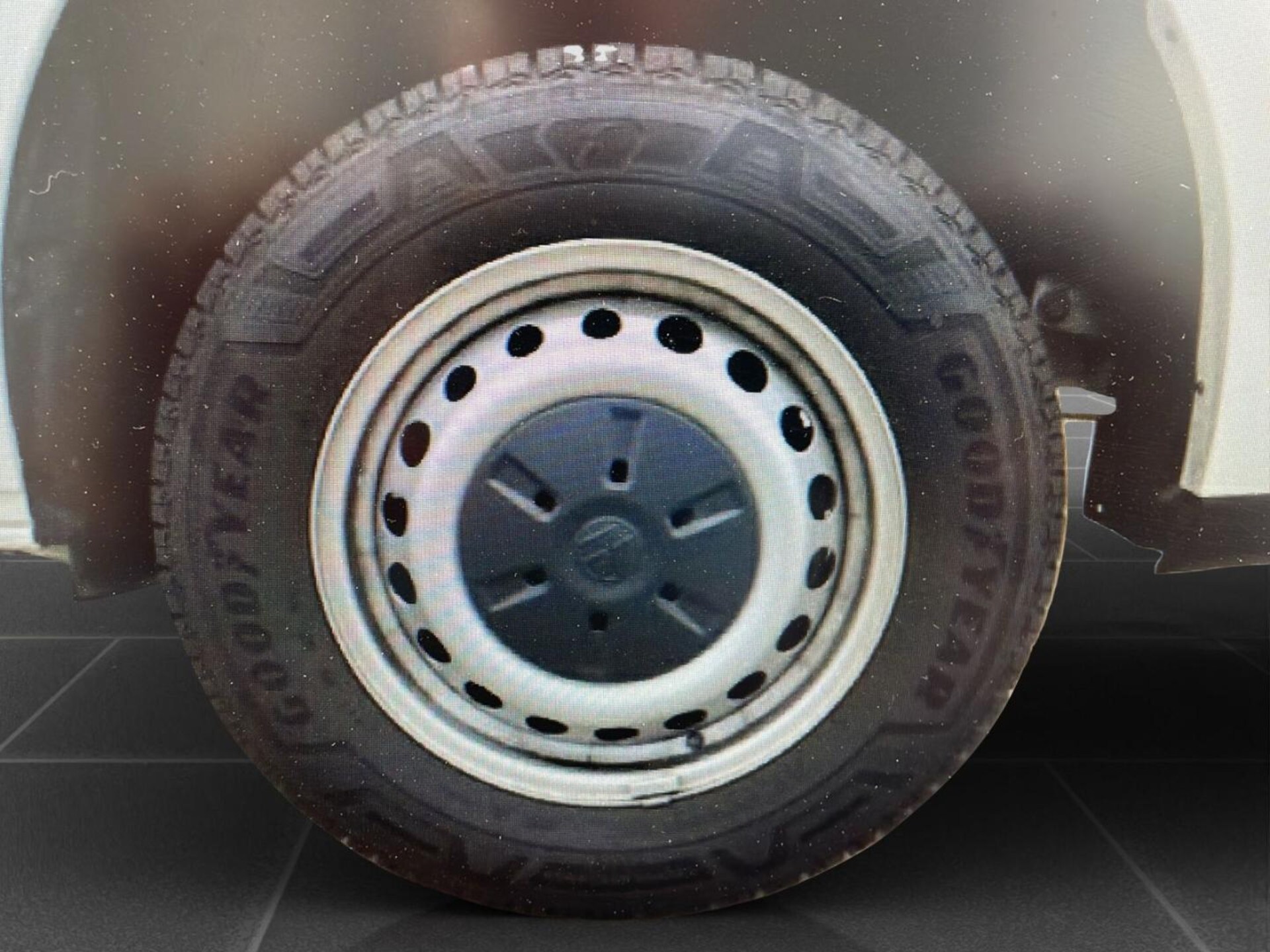 Volkswagen Transporter Kasten langer Radstand
