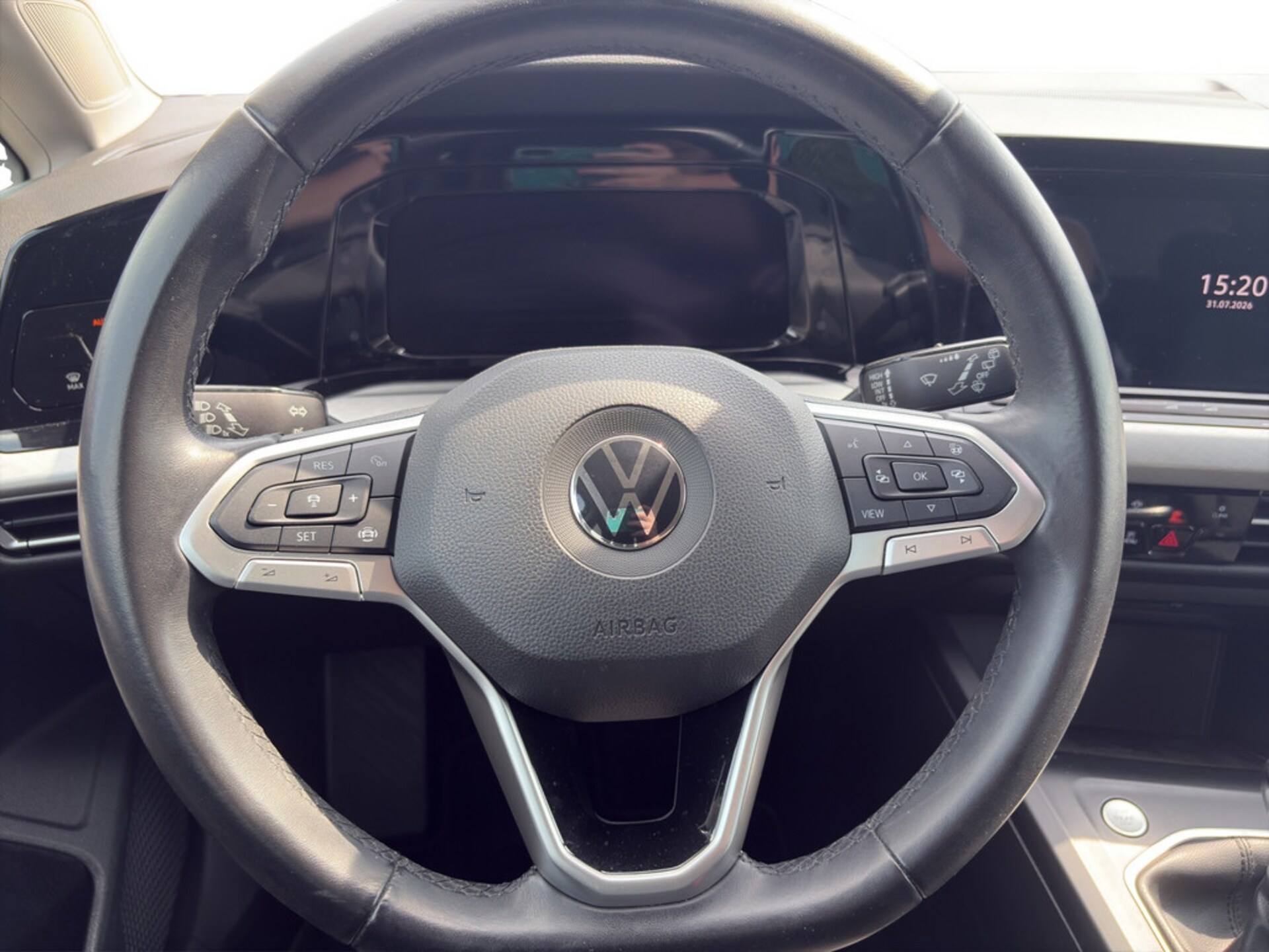 Volkswagen Golf Life