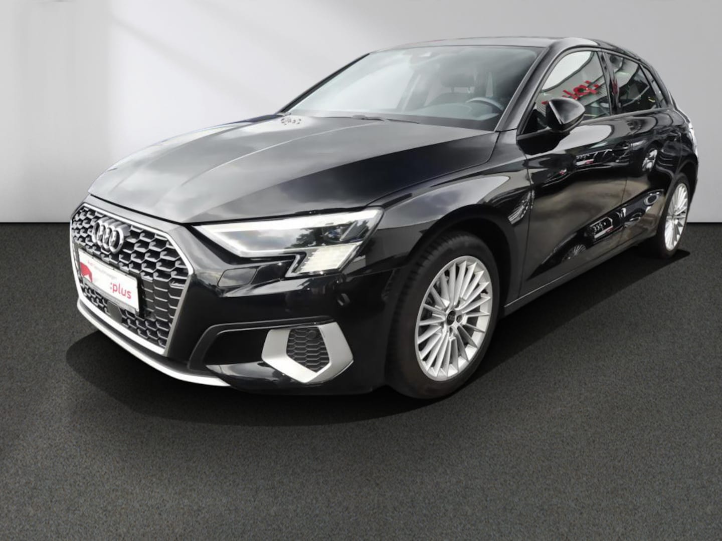 Bild über Audi A3 Sportback advanced 30 TFSI Schaltgetriebe - für weitere Informationen kontaktieren Sie den Audi Partner