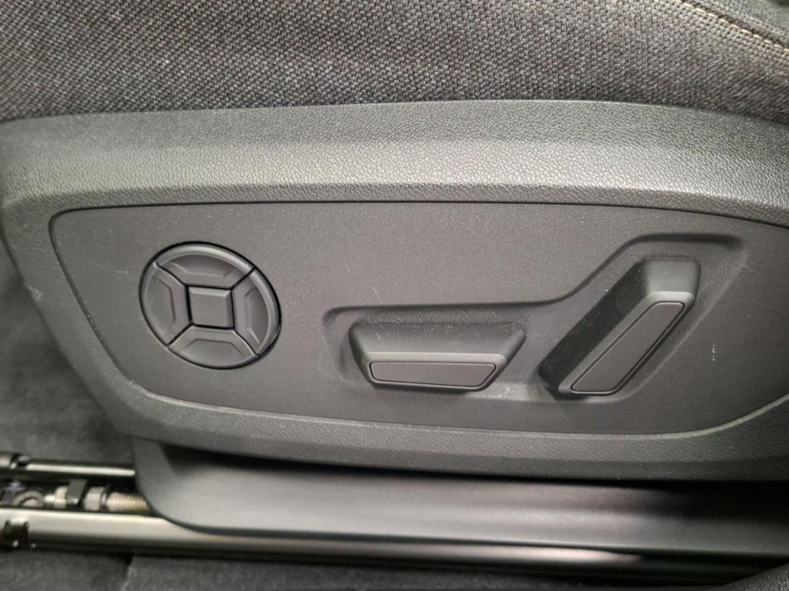 Audi A6 Avant e-tron – Bild 19