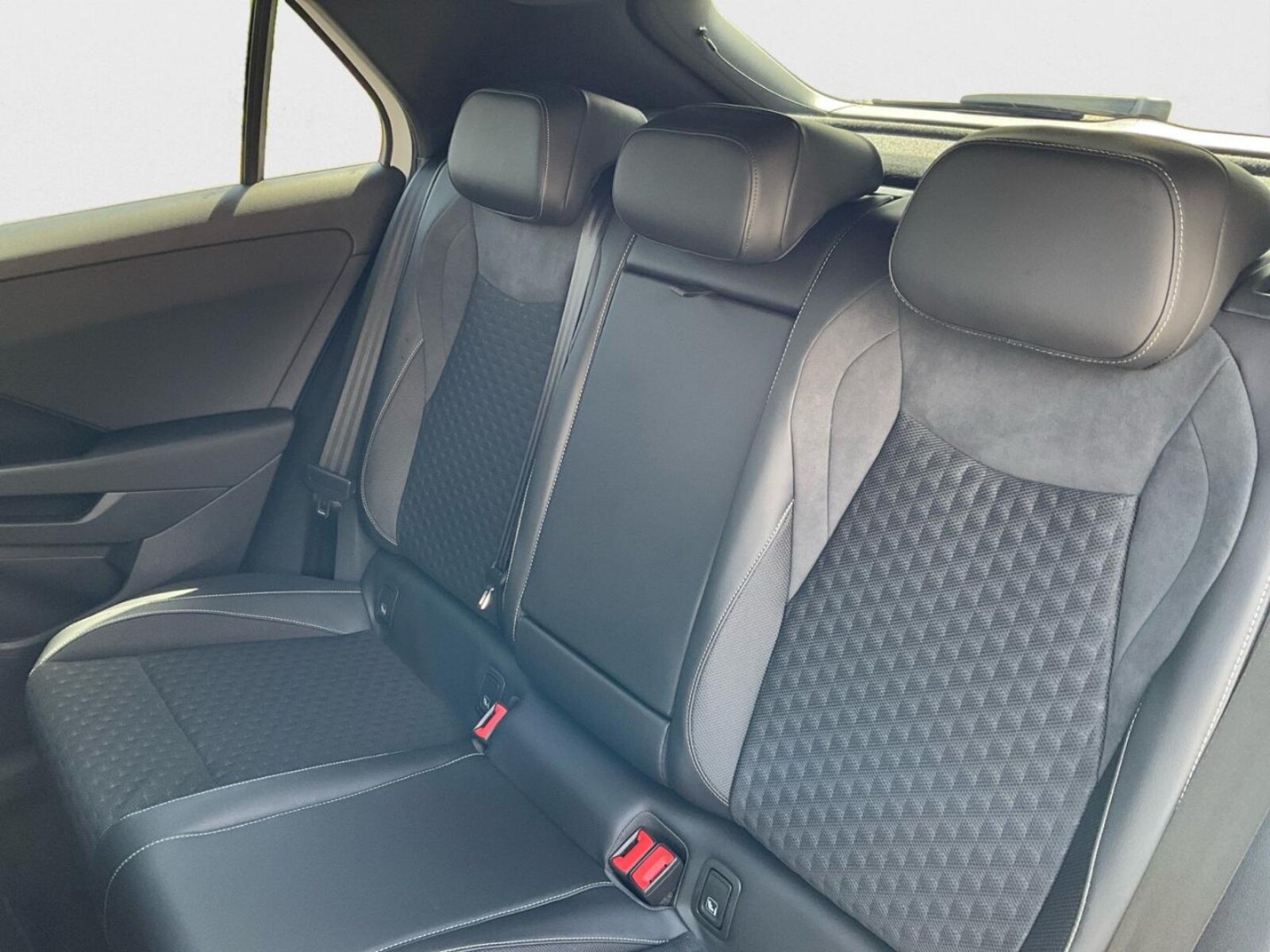 Volkswagen T-Roc – Bild 14