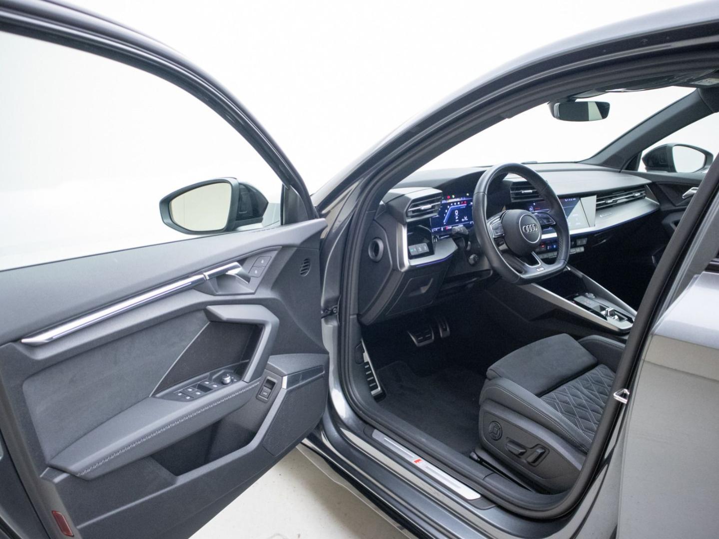 Image about Audi S3 Sportback TFSI quattro S tronic