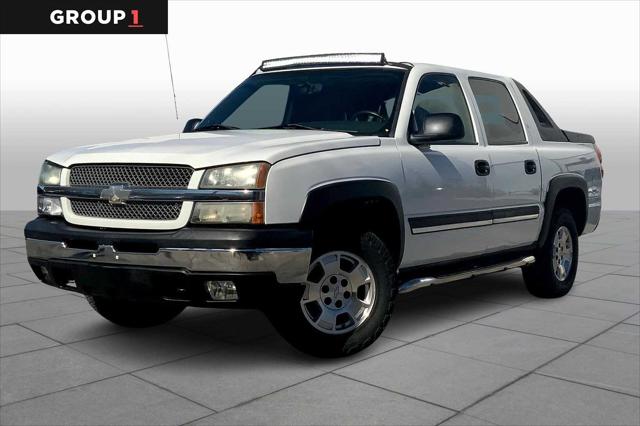 2004 Chevrolet Avalanche Base
