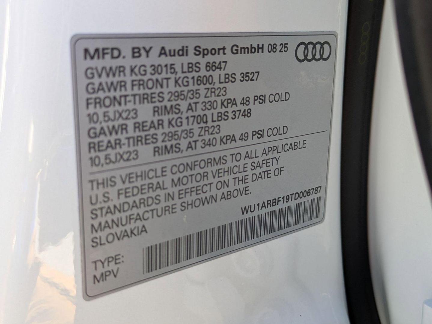 2026 Audi RS Q8 Base - Photo 16