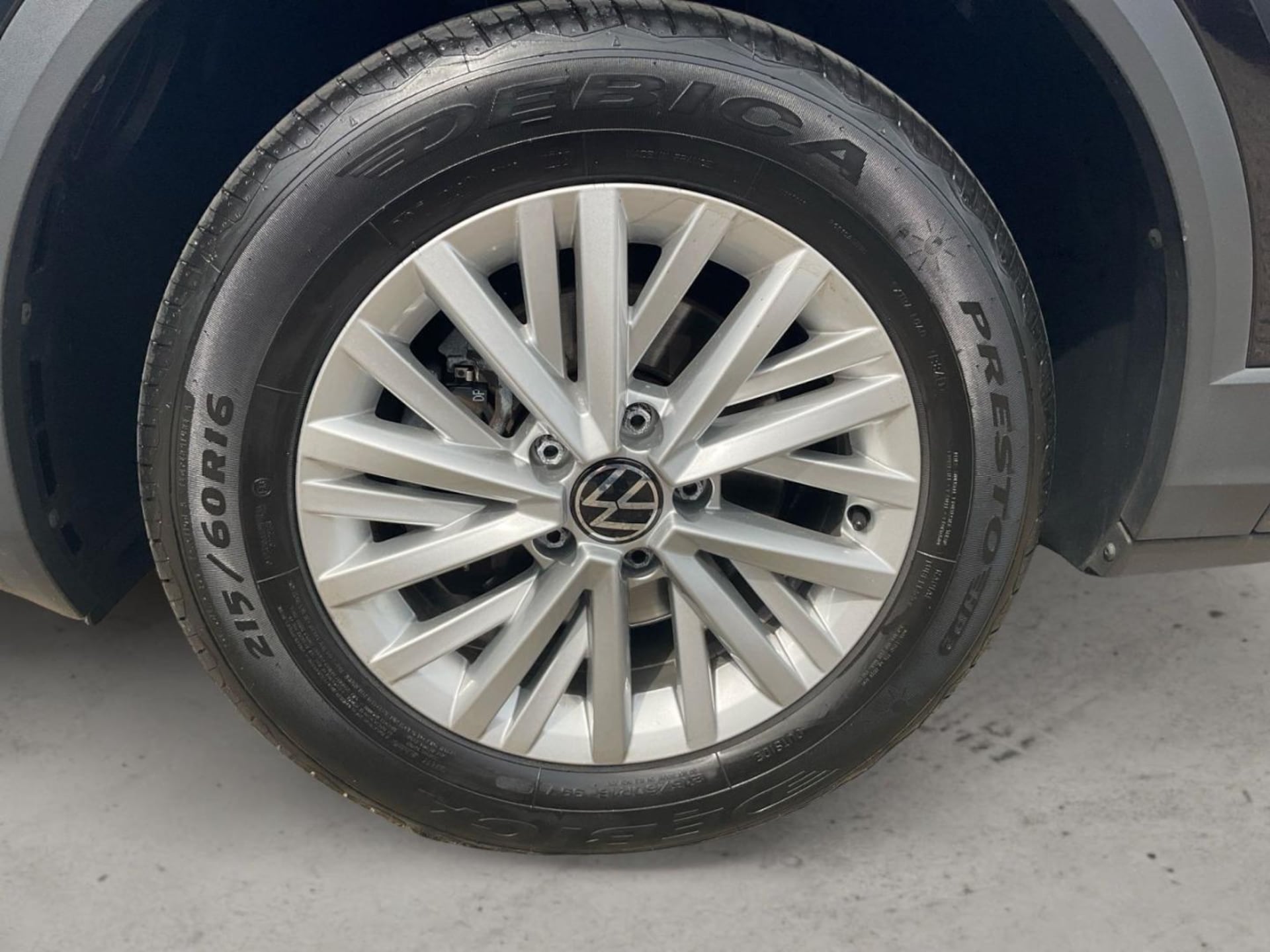 Volkswagen T-Roc Life