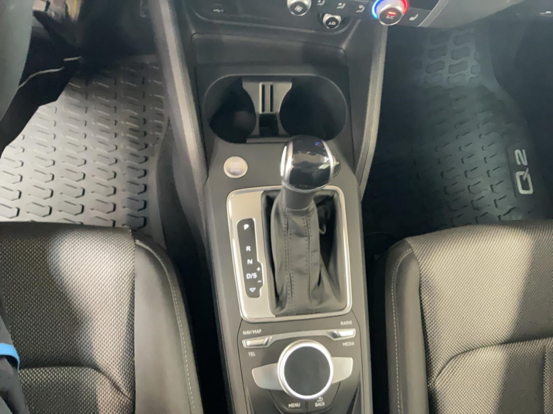 Audi Q2 S line