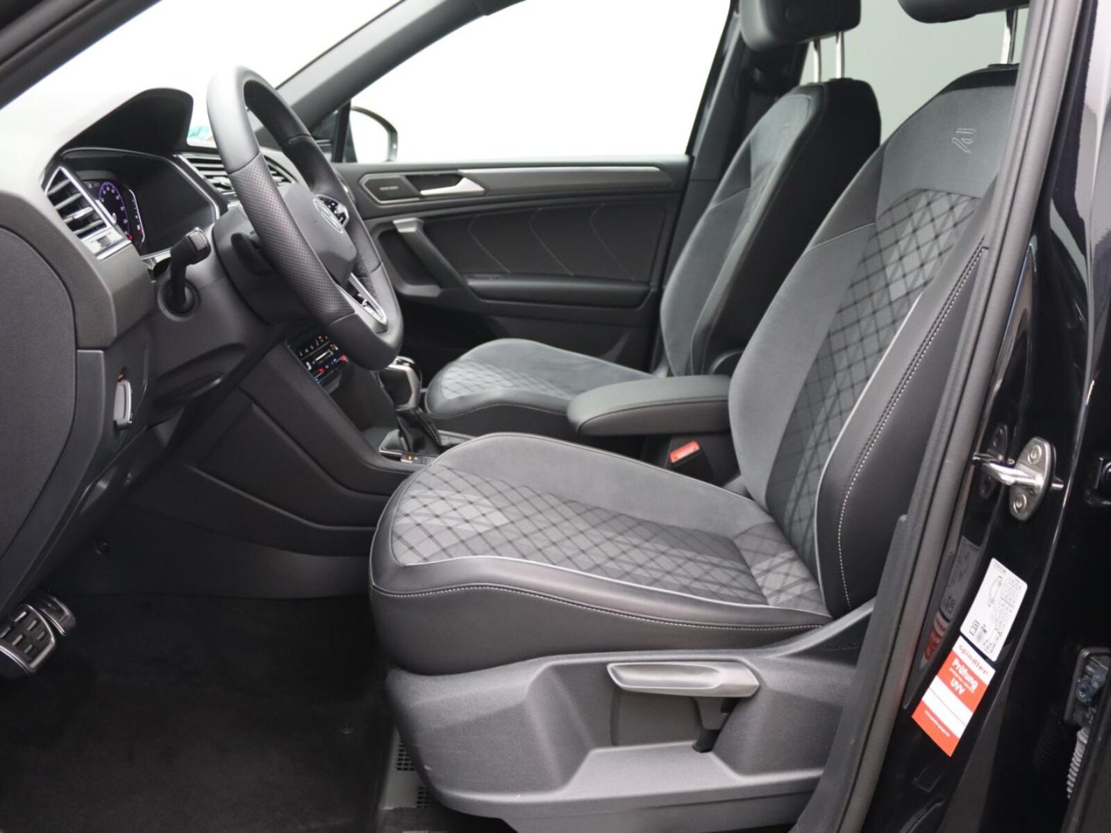 Volkswagen Tiguan Allspace – Bild 11