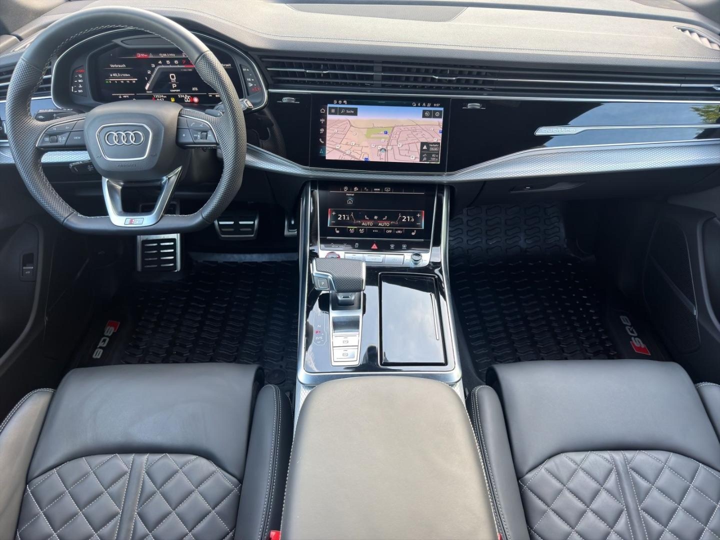 Bild über Audi SQ8 SUV TFSI quattro tiptronic - für weitere Informationen kontaktieren Sie den Audi Partner