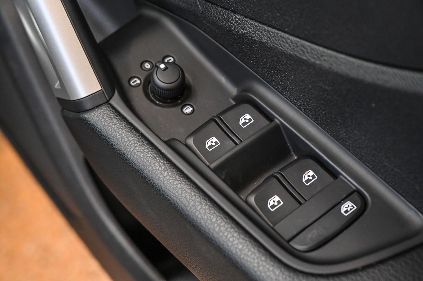 Image about Audi Q2 35 TFSI S tronic
