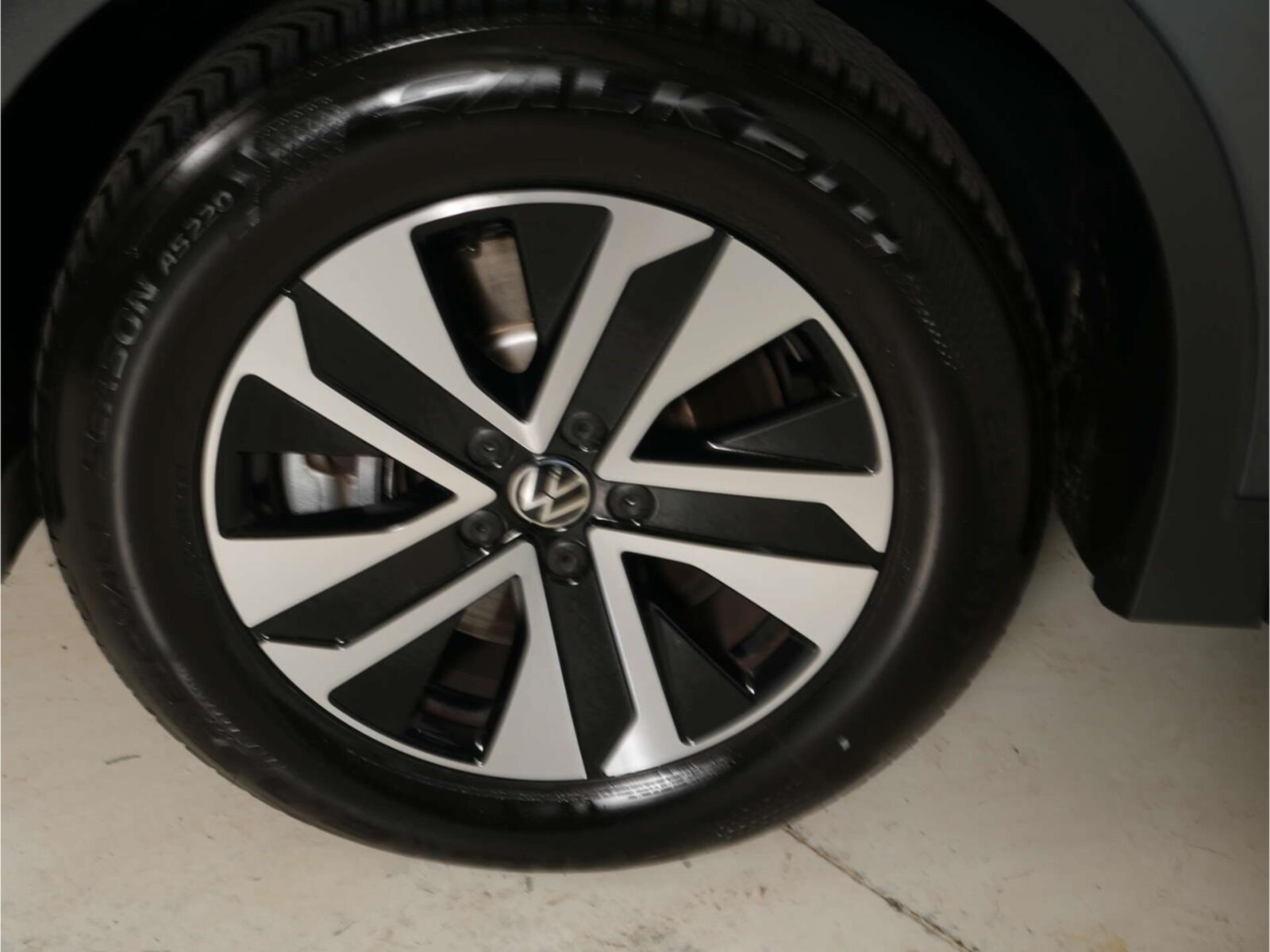 Volkswagen Tiguan – Bild 4