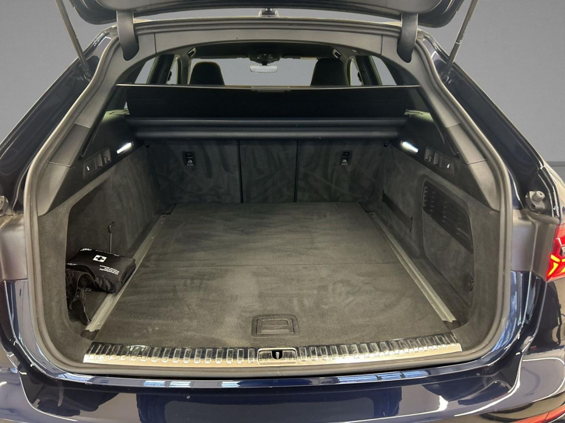 Audi S6 Avant