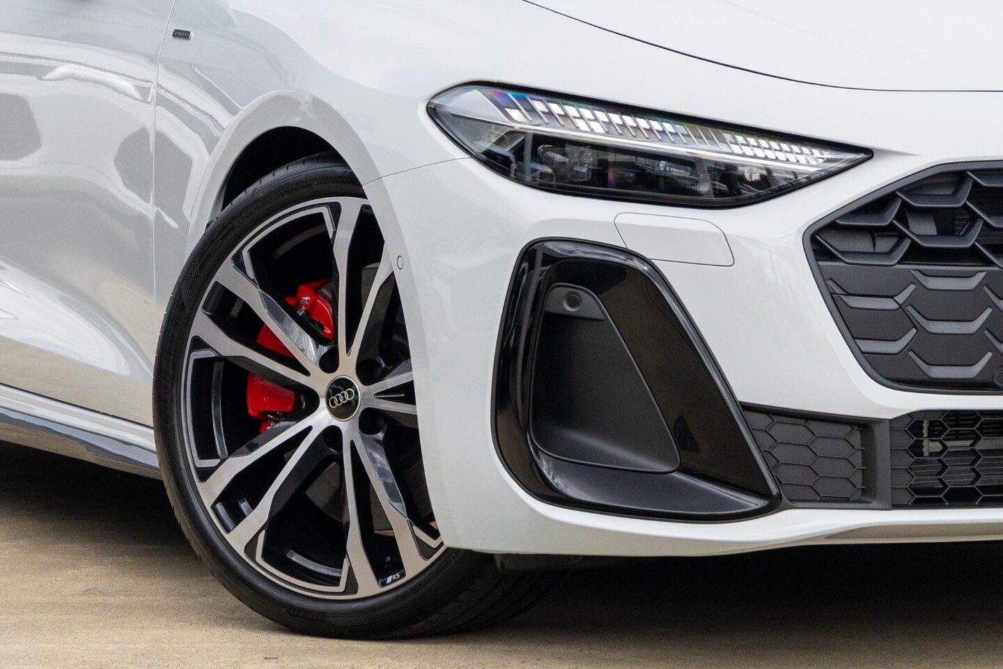 Image about Audi A5 Avant TFSI e e-hybrid quattro 270 kW S tronic