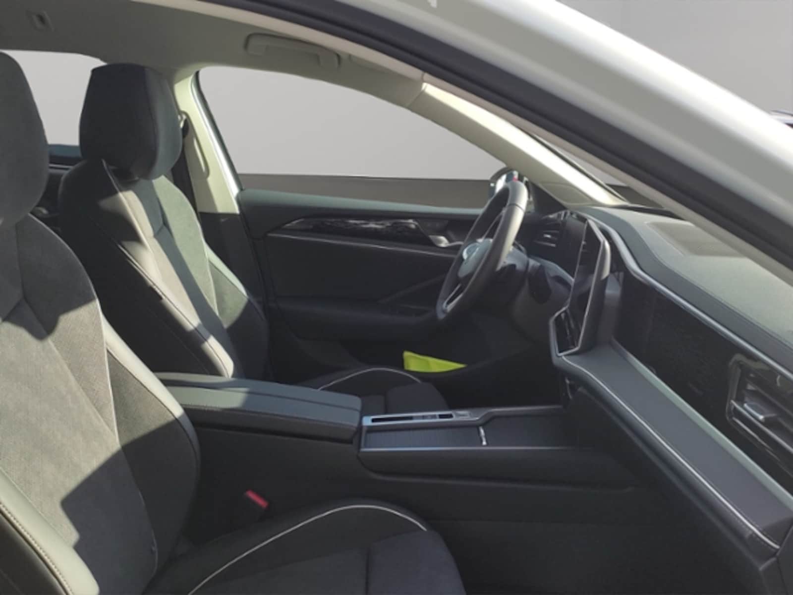 Volkswagen Passat – Bild 15