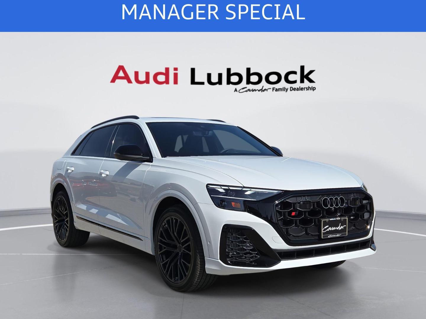 2026 Audi SQ8 Premium Plus quattro's photo