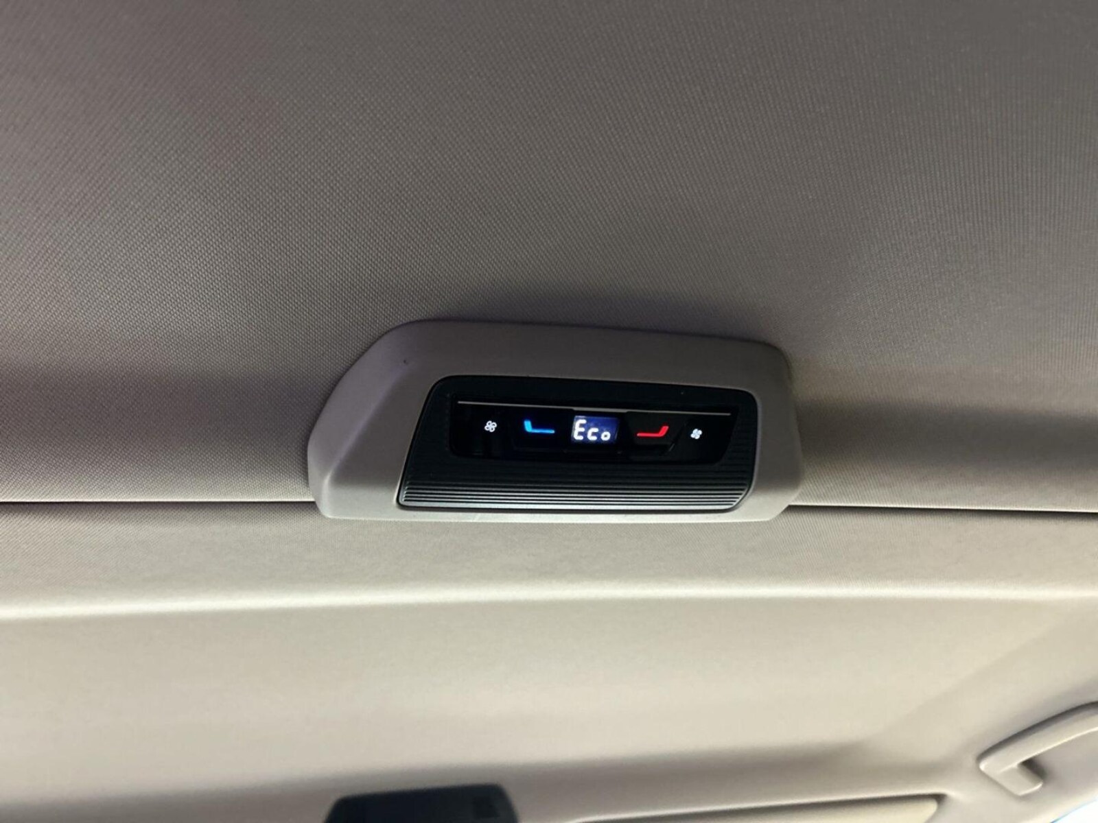 Volkswagen Multivan – Bild 27