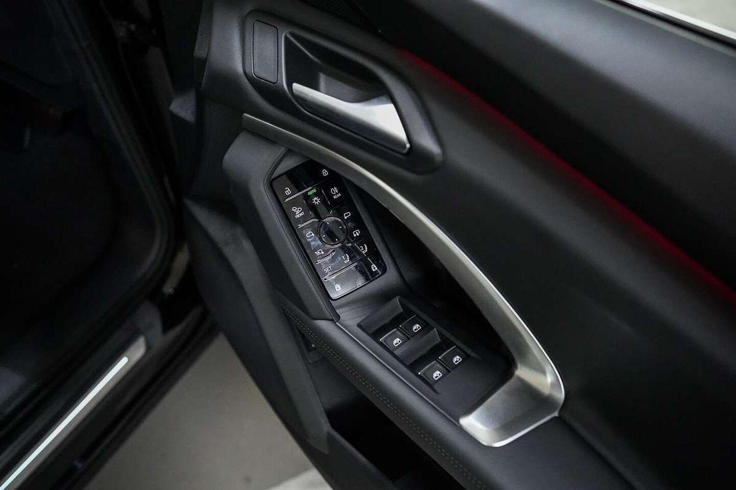 Image about Audi Q5 Sportback TDI quattro 150 kW