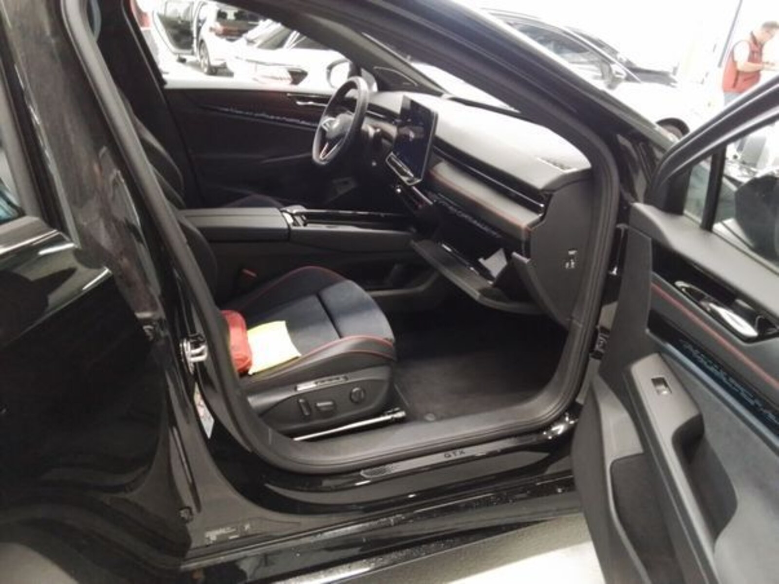 Volkswagen ID.7 Tourer – Bild 7