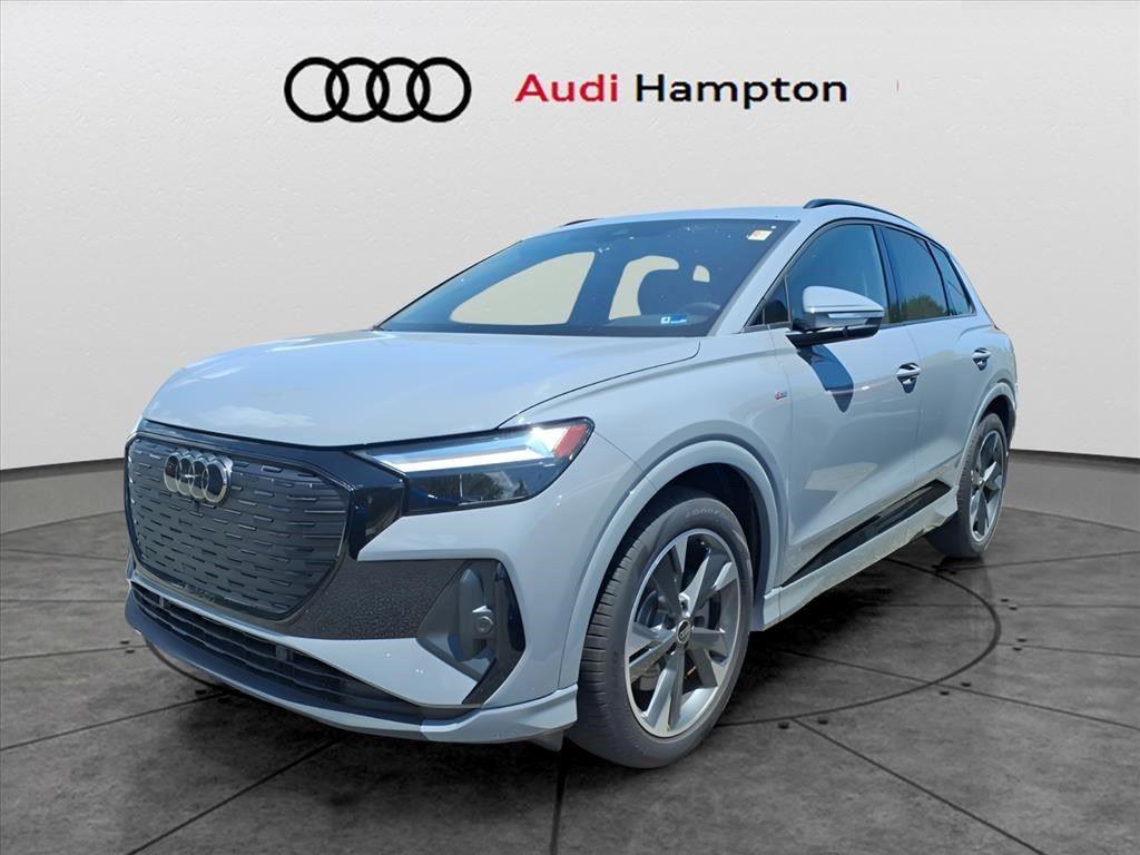 2025 Audi Q4 e-tron Premium Plus - Photo 1
