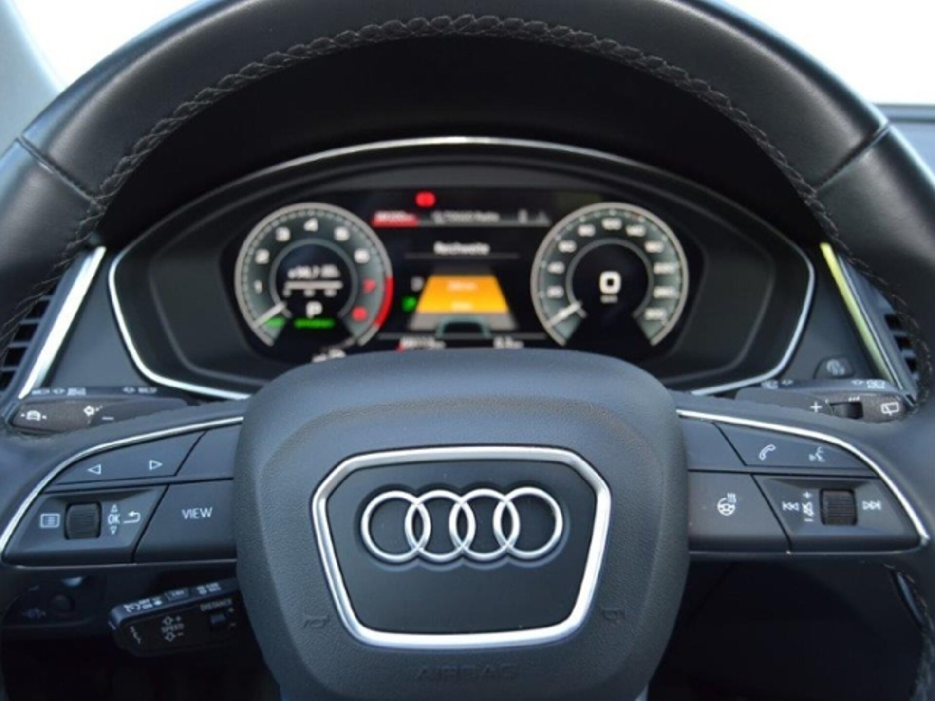 Audi Q5 TFSI e advanced
