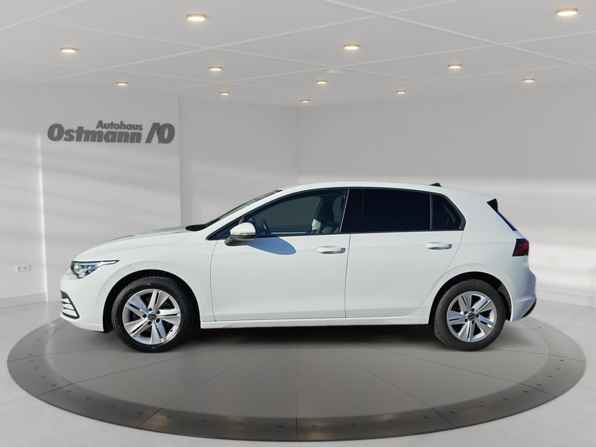 Volkswagen Golf Life