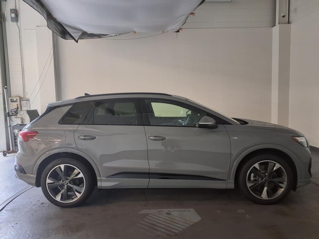 2025 Audi Q4 e-tron Premium Plus - Photo 4