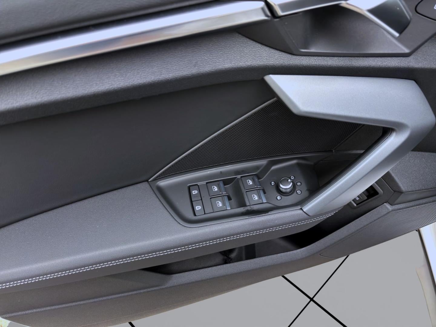 Bild über Audi A3 Sportback TFSI Schaltgetriebe - für weitere Informationen kontaktieren Sie den Audi Partner