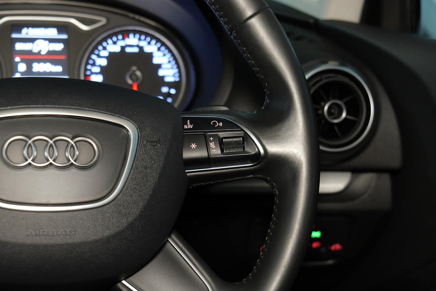 Image about Audi A3 Saloon 1.4 TFSI cylinder on demand Attraction 110 kW S tronic