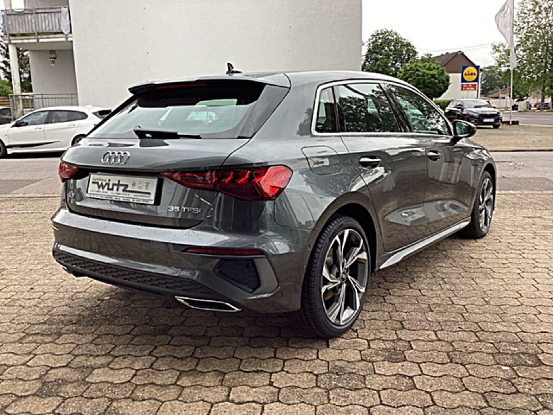 Audi A3 Sportback S line