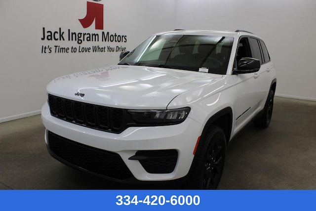 Photo of 2025 Jeep Grand Cherokee 