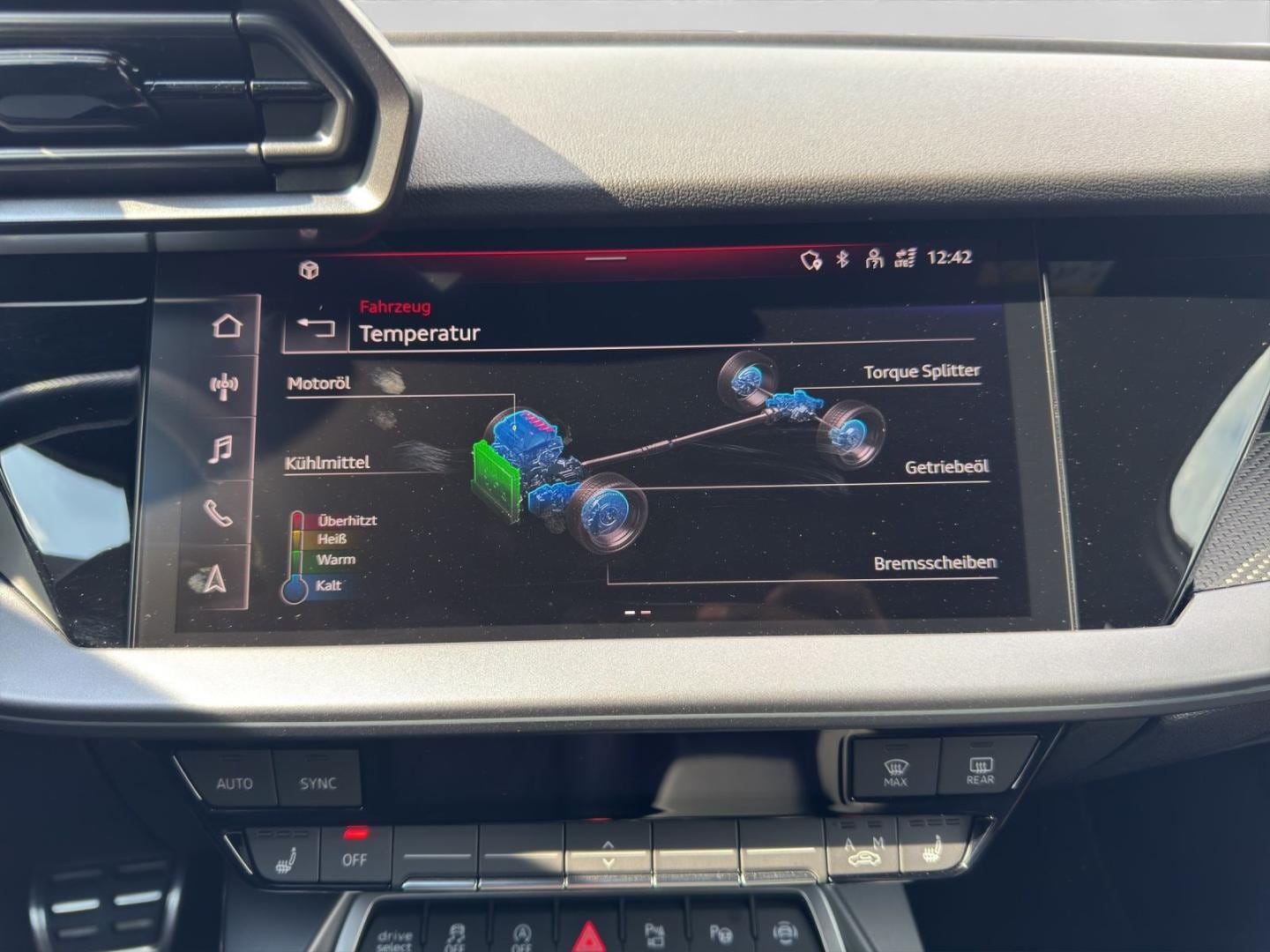 Bild über Audi RS 3 Sportback TFSI quattro 294 kW S tronic - für weitere Informationen kontaktieren Sie den Audi Partner