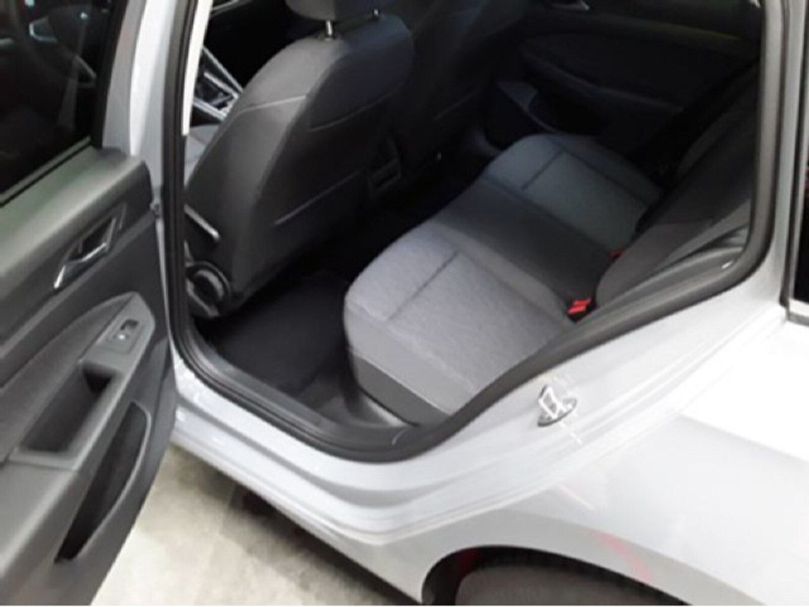 Volkswagen Golf Variant – Bild 7