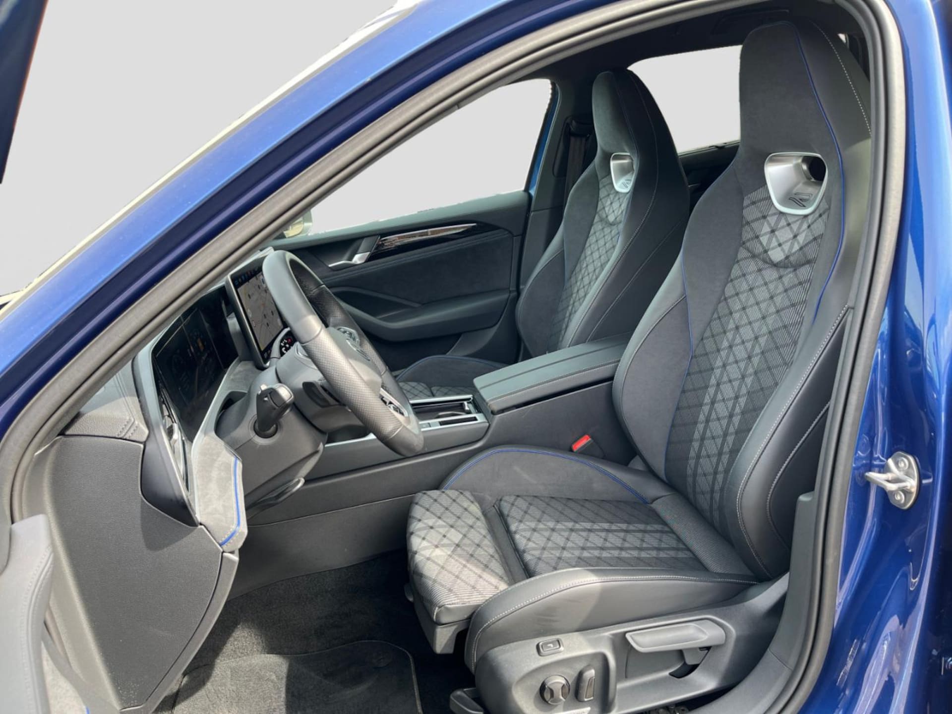 Volkswagen Passat R-Line