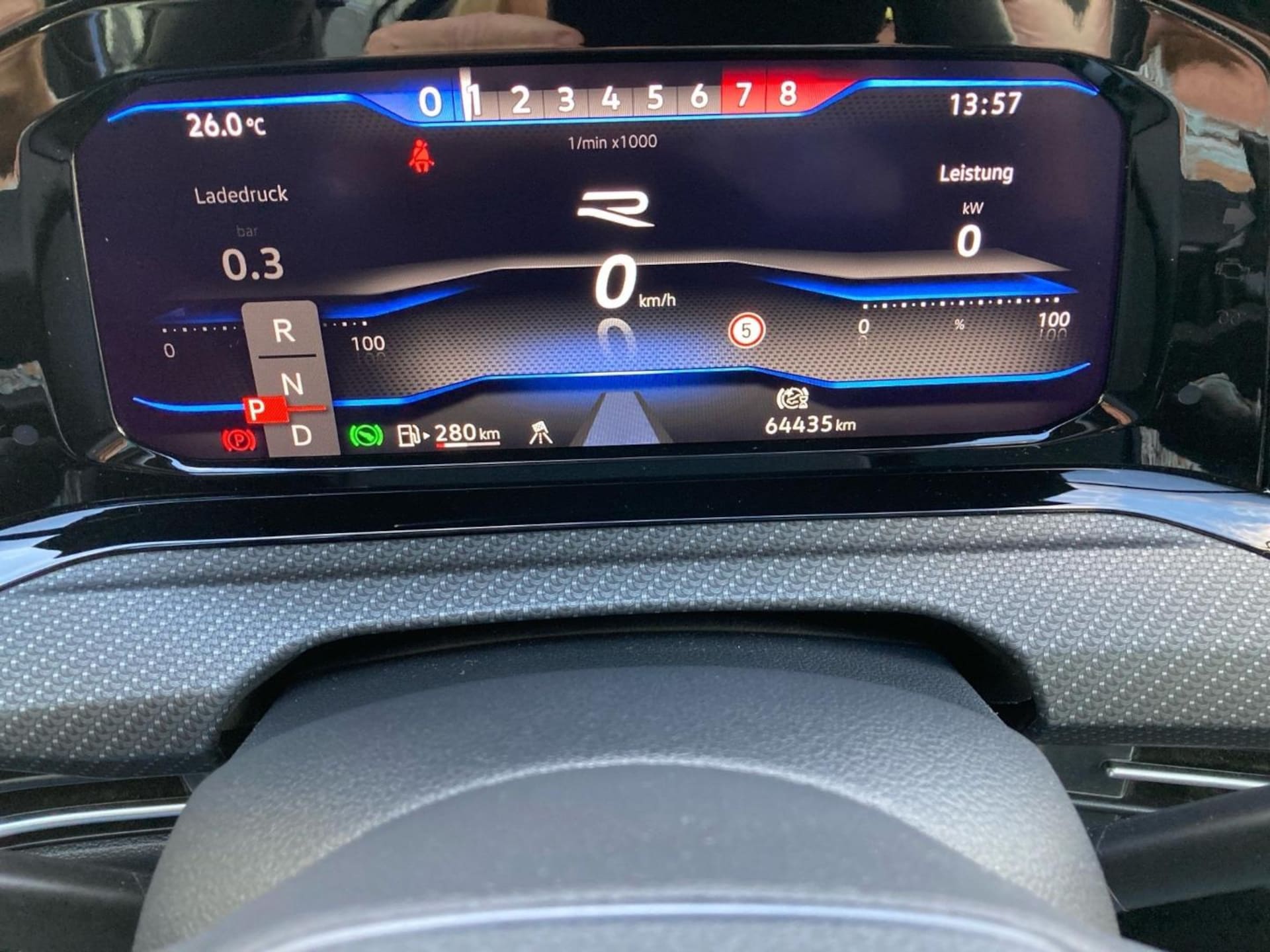 Volkswagen Golf Variant R