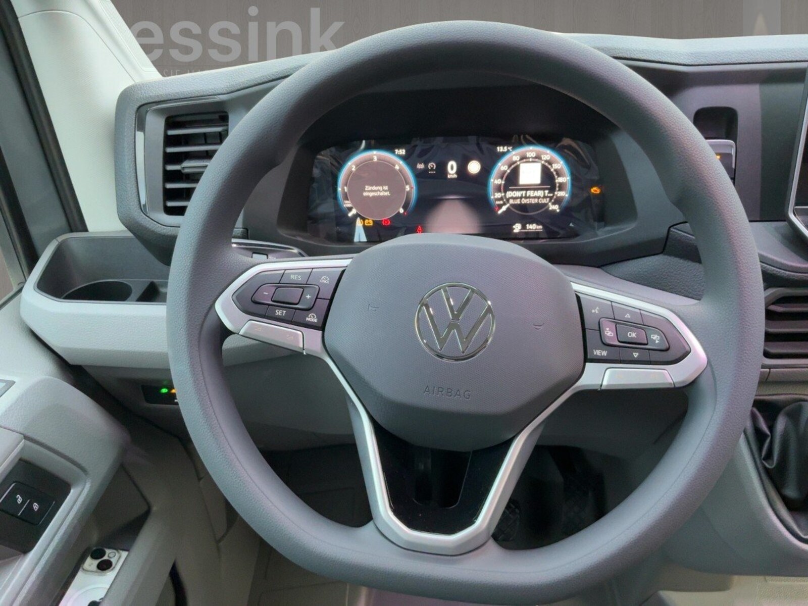 Volkswagen Crafter Kasten mittlerer Radstand – Bild 10