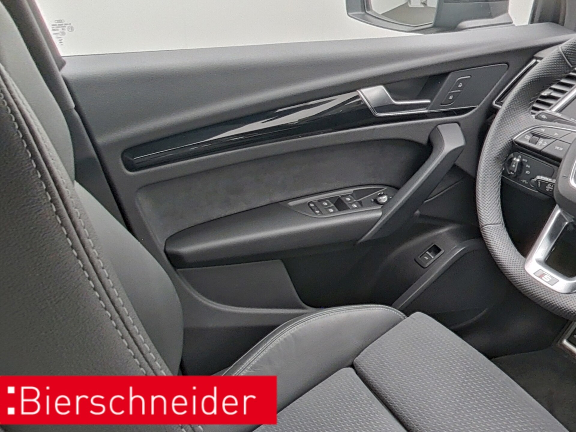 Audi Q5 Sportback S line