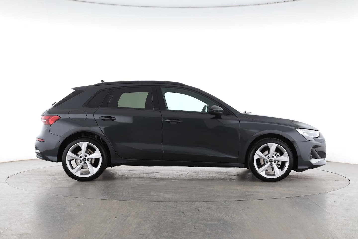 Bild über Audi A3 Sportback advanced 30 TFSI S tronic - für weitere Informationen kontaktieren Sie den Audi Partner