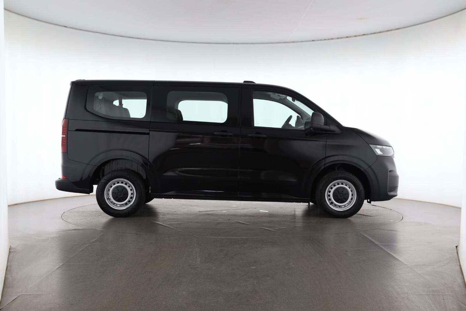 Volkswagen Transporter Kombi kurzer Radstand – Bild 7
