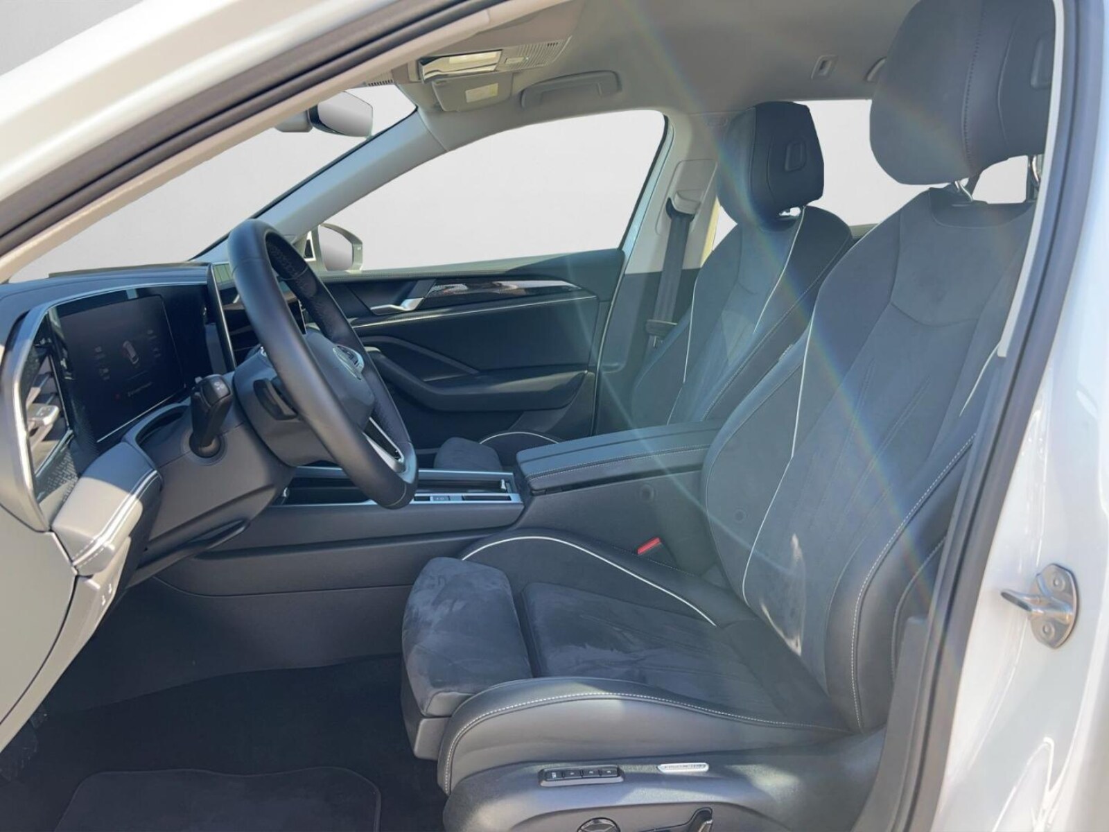 Volkswagen Passat – Bild 12