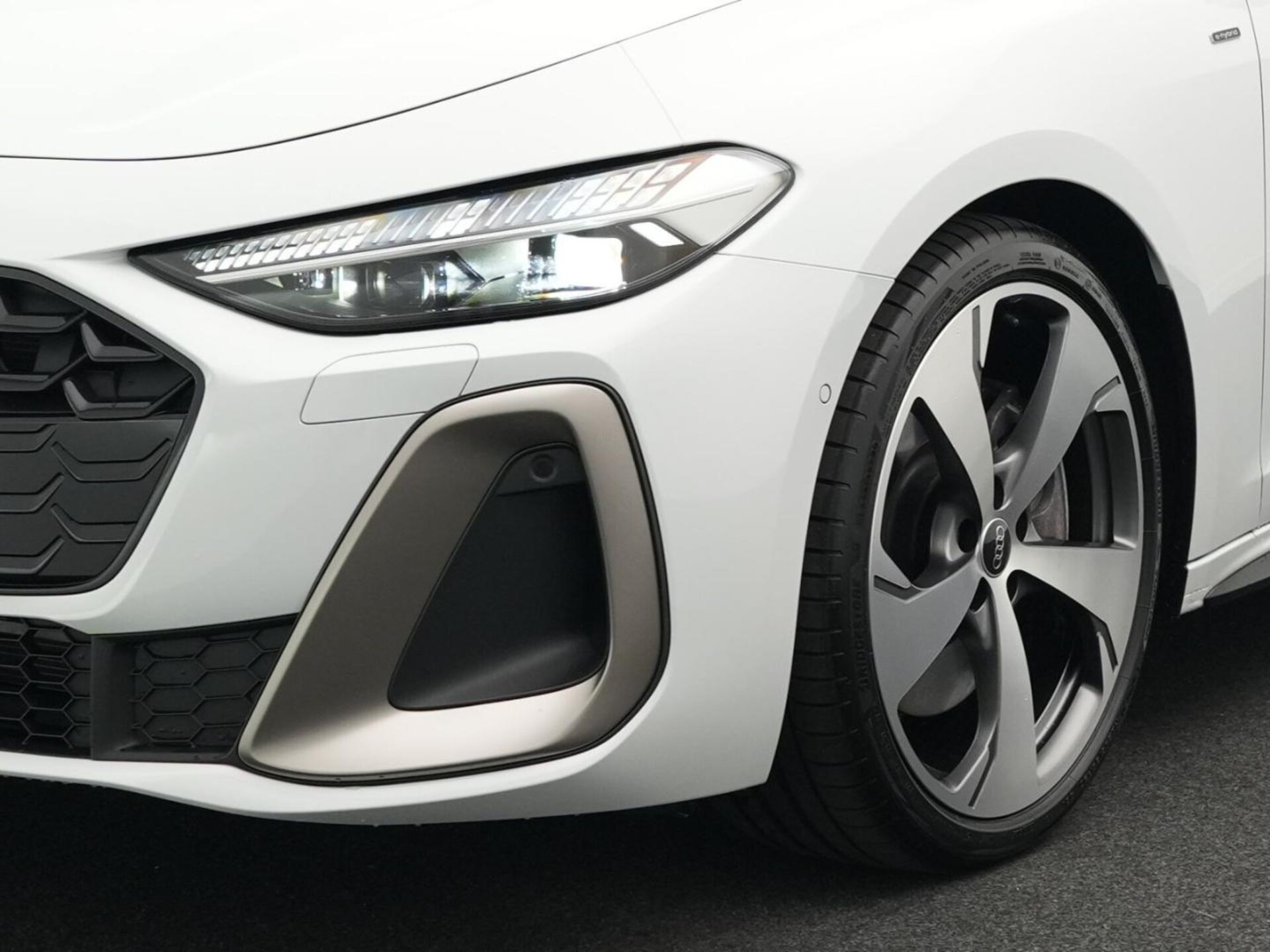 Audi A5 Limousine e-hybrid edition one