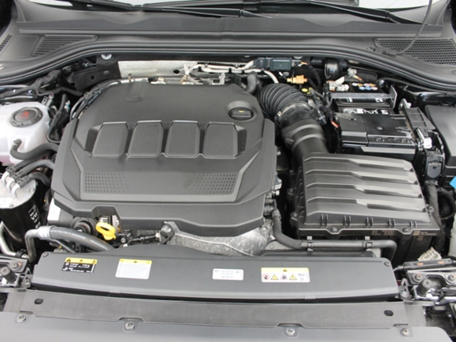 Volkswagen Passat – Bild 8