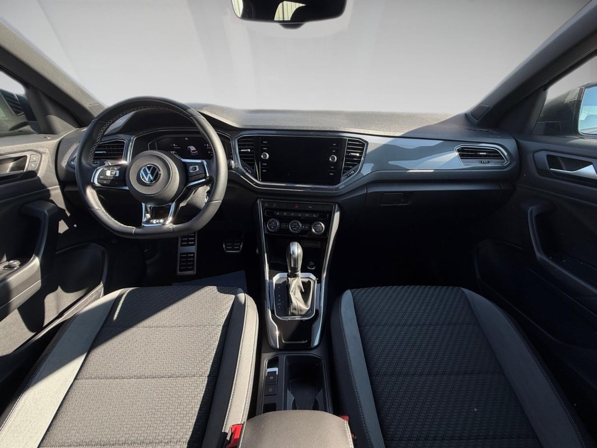 Volkswagen T-Roc Sport