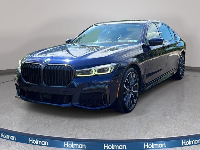 2022 BMW 750