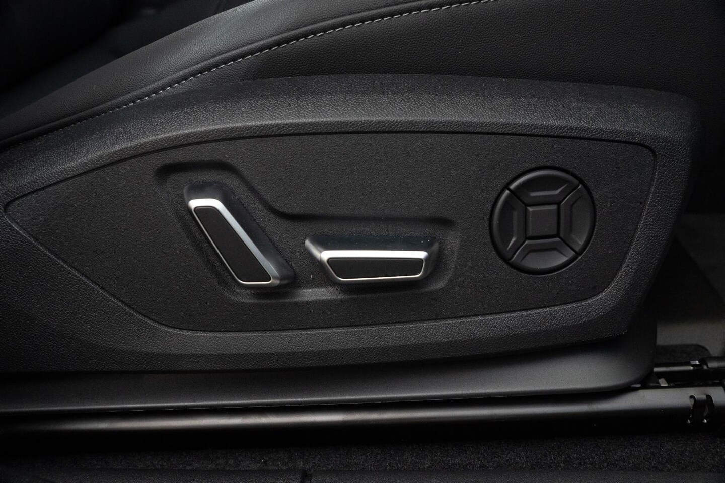 Image about Audi Q3 SUV TFSI 110 kW launch edition