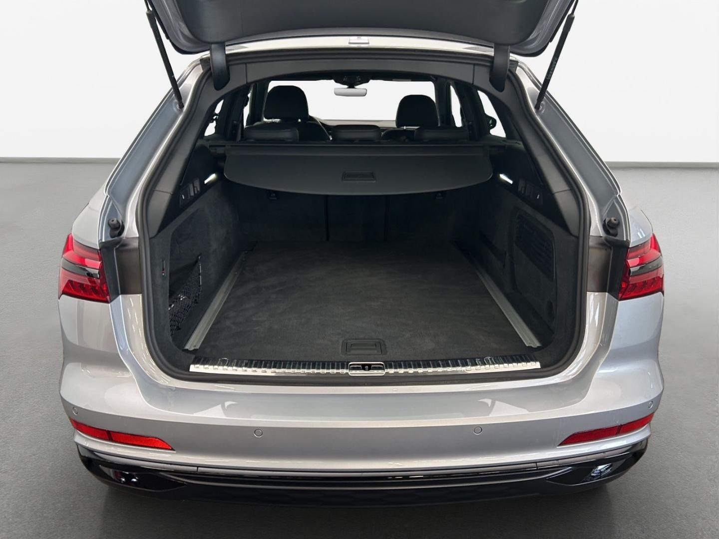 Bild über Audi A6 Avant S line 45 TFSI S tronic - für weitere Informationen kontaktieren Sie den Audi Partner